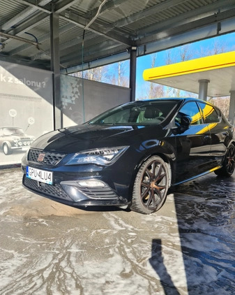 Seat Leon cena 120000 przebieg: 32755, rok produkcji 2020 z Hel małe 56